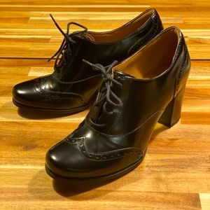 Clarks artisan black Oxford shoes